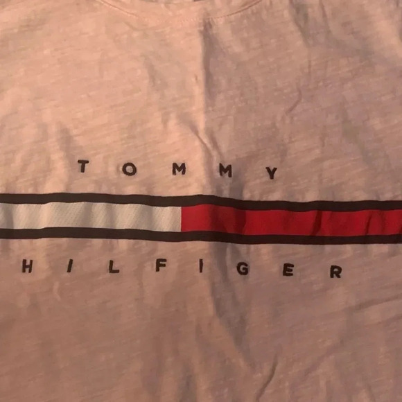 Tommy Hilfiger tee  - Picture 3 of 3